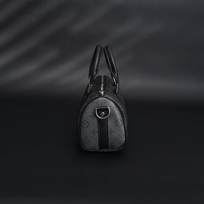 Louis Vuitton Keepall Bandoulière 50 – Monogram Eclipse Canvas