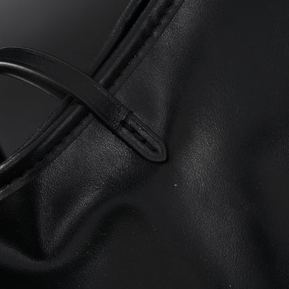 Louis Vuitton Black Mahina Leather Hobo Shoulder Bag